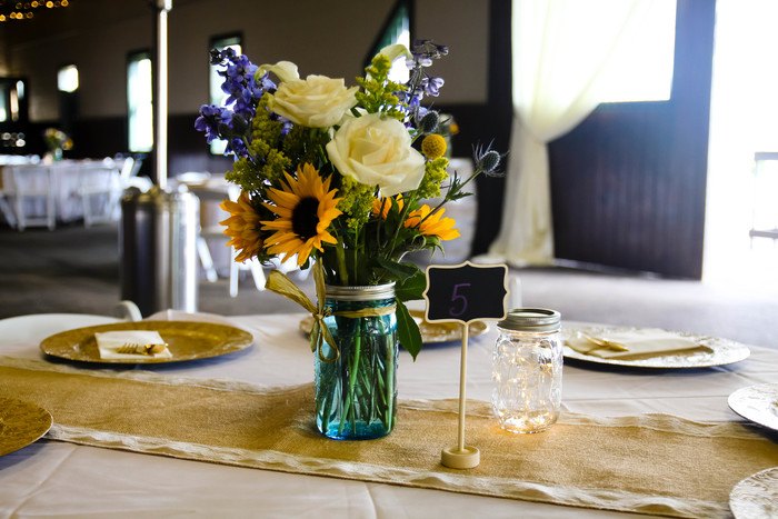 Ready To Go Wholesale Centerpieces Card