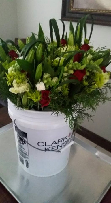Ready To Go Wholesale Centerpieces Card
