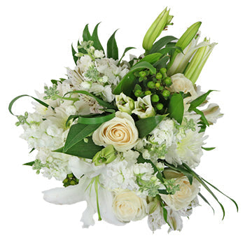 Divine Ivory Garden Centerpieces