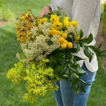 Intrigue Design Yellow Deluxe Flower Box
