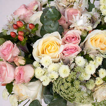 Blush Ivory Flower bouquet in hand