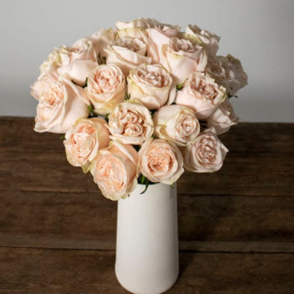 Light pink rose bouquet flowers for delivery