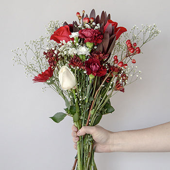 Burgundy Blast Wholesale Centerpieces