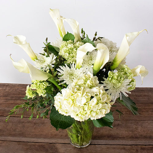 Classy White Flower Bunch in Vase