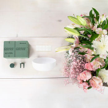 Pink Frosting DIY Fresh Flower Kit