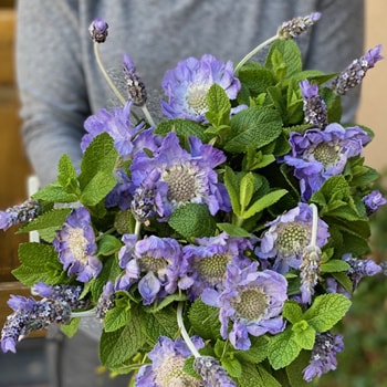 Lavender Mothers Day Flower Bouquet Online