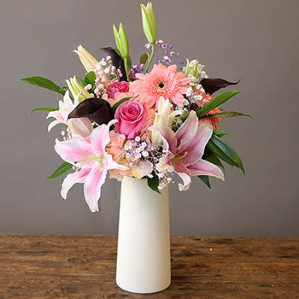 Loose Tooth Lilies Flower Bouquet Arrangements