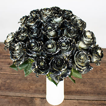 Midnight Kiss Black Tinted Roses