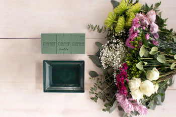 Simple Beauty Fresh Flowers DIY Box
