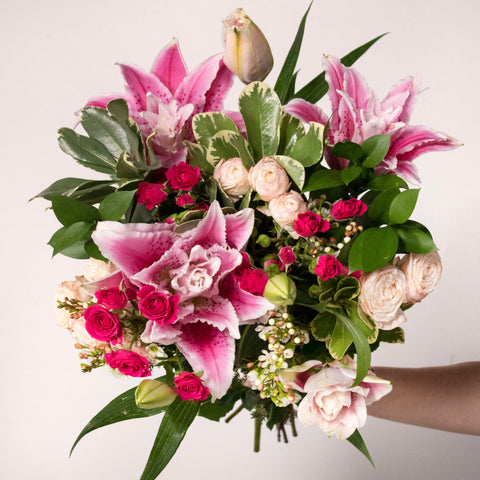 Lily Pink  Wholesale Flower Bunch in a hand