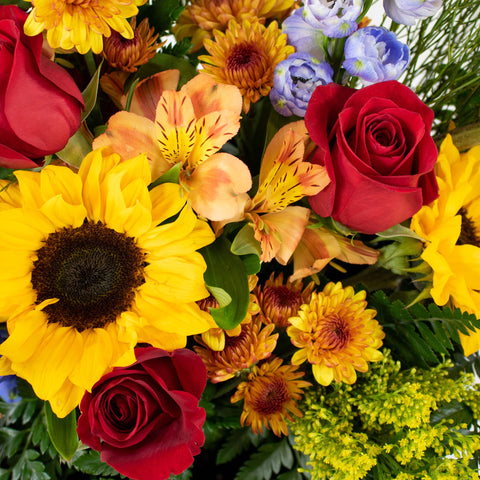 Red Yellow Flower Centerpiece Bunch in Vase