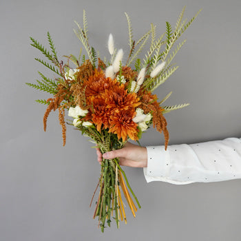 Rustic Copper Wholesale DIY Flower Kit In a Hand