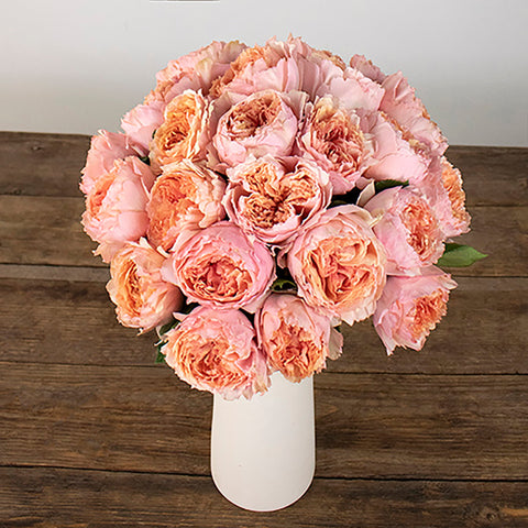 Miso Pretty Garden Wholesale Roses In a vase