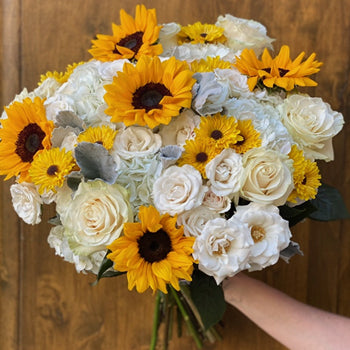 Bright Sky Sunflower Centerpieces