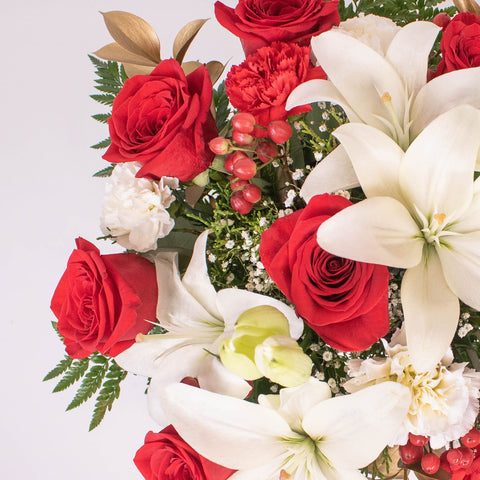 Be Merry Red Rose Flower Arrangement