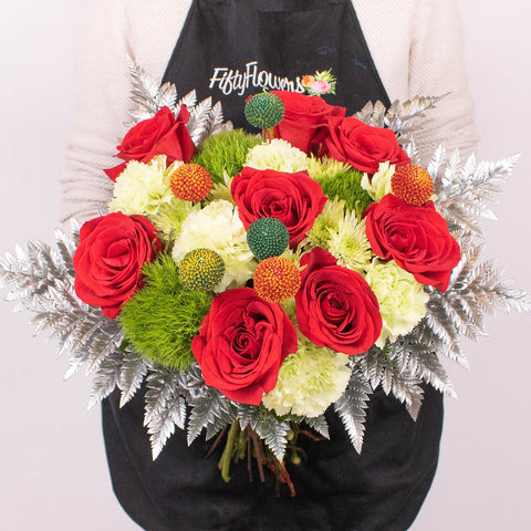 Shining Lights Red Rose Flower Arrangement