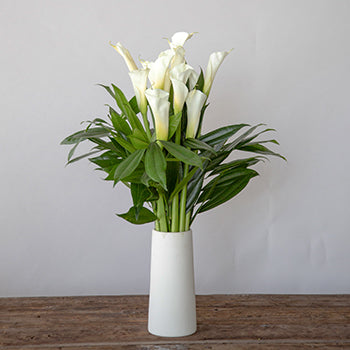 White Classic Calla Lily Centerpieces