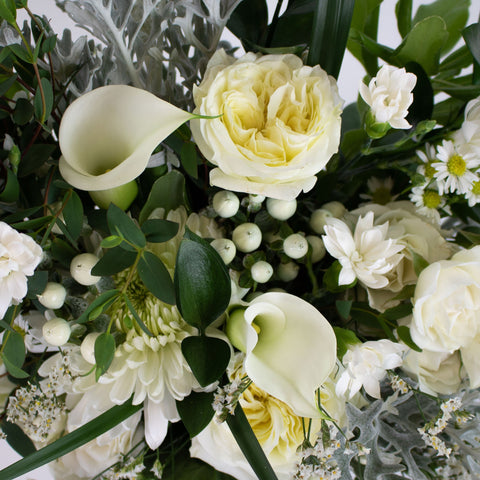 White And Cream Snowy Day DIY Flower Kit Up Close