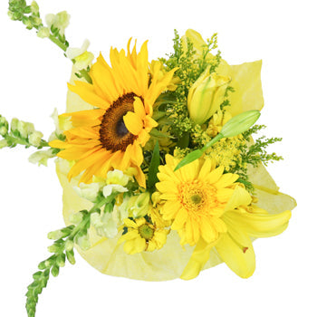 Farm to Table Yellow Centerpieces